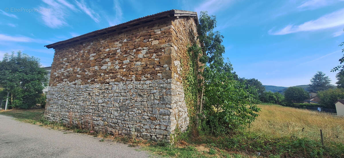 Maison à SAINT-LAURENT-LES-TOURS