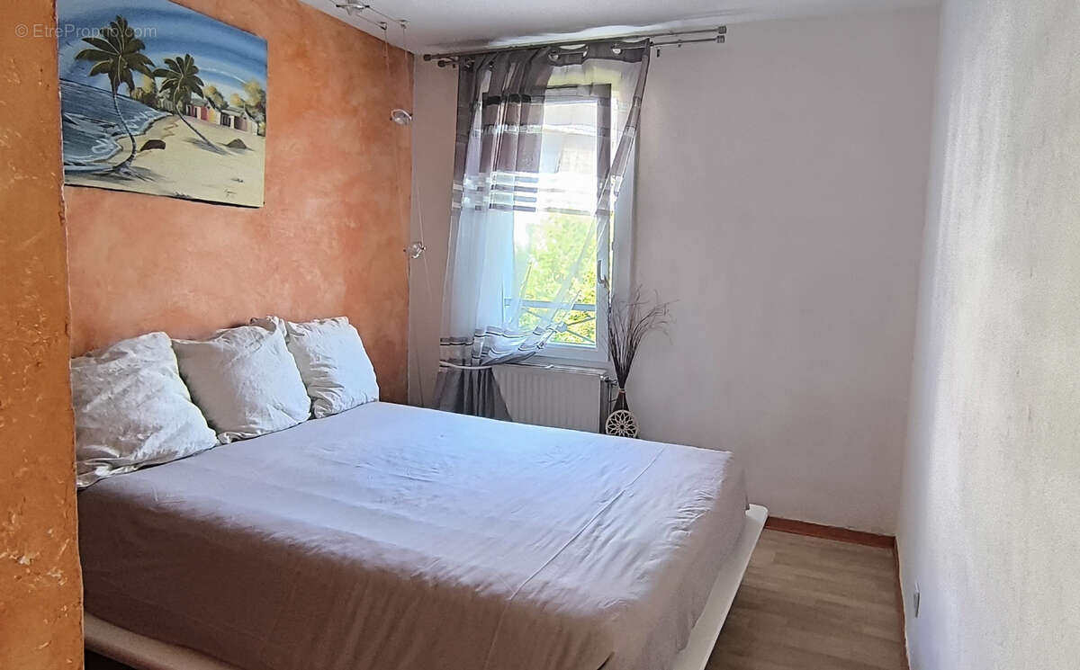 Maison à MAGNY-LES-HAMEAUX