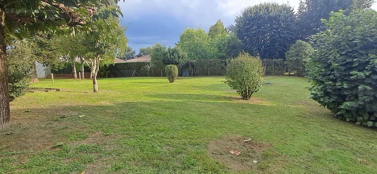 Maison à LA ROCHEFOUCAULD