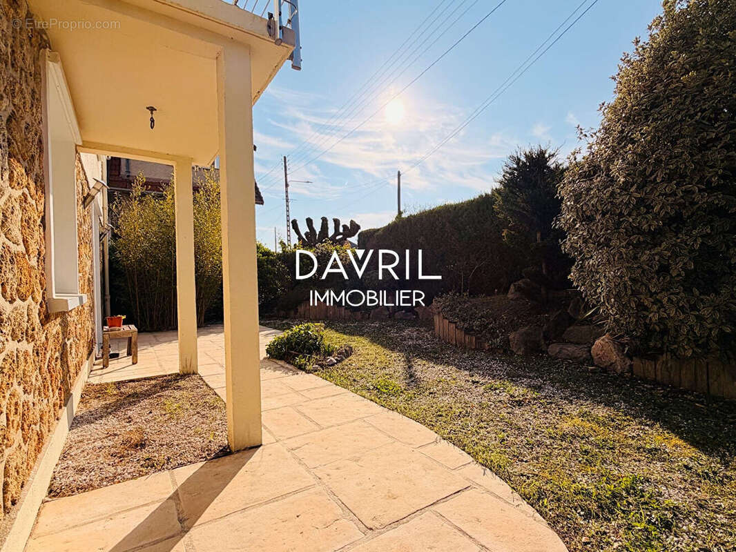 Maison à CONFLANS-SAINTE-HONORINE