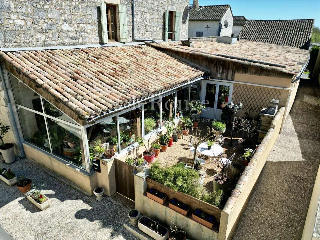 Maison à ISSIGEAC