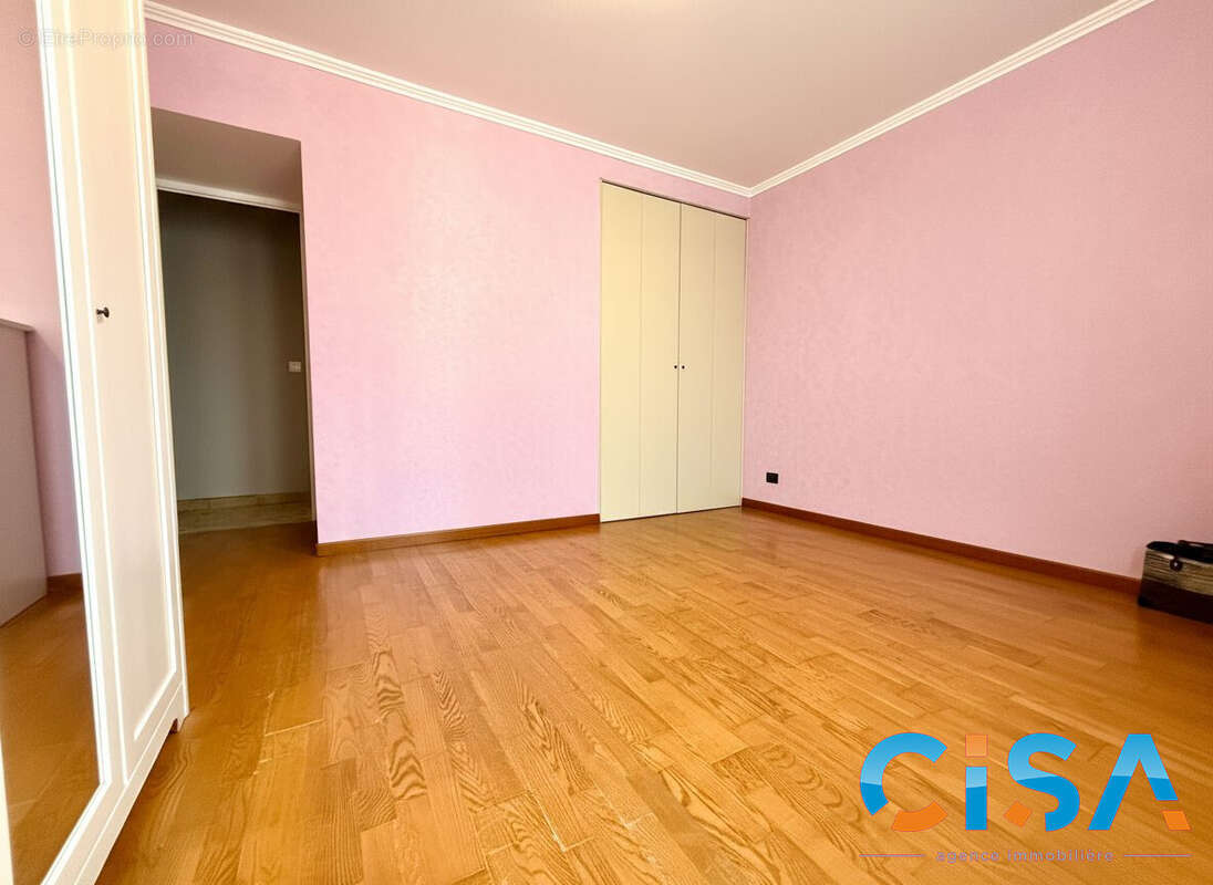 Maison à NEUILLY-EN-THELLE