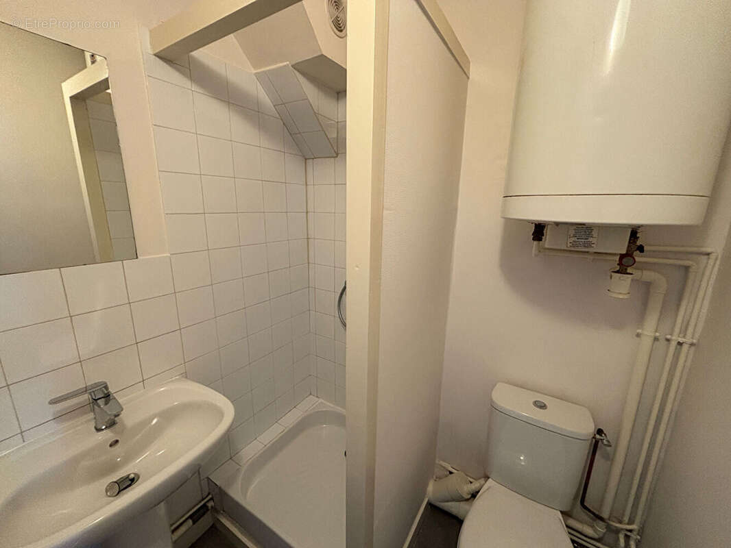 Appartement à GENNES