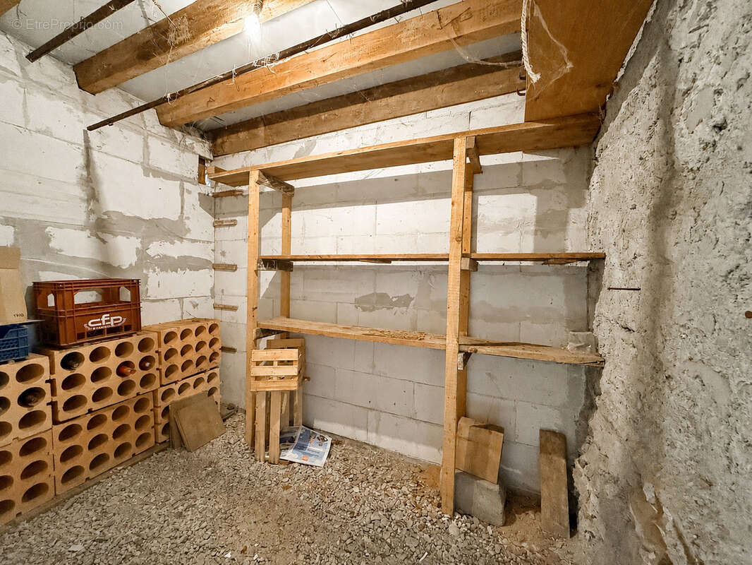 Maison de village d'environ 89m2 avec dépendance, garage et fort potentiel   Le Péage-de-Roussillon - photo 12