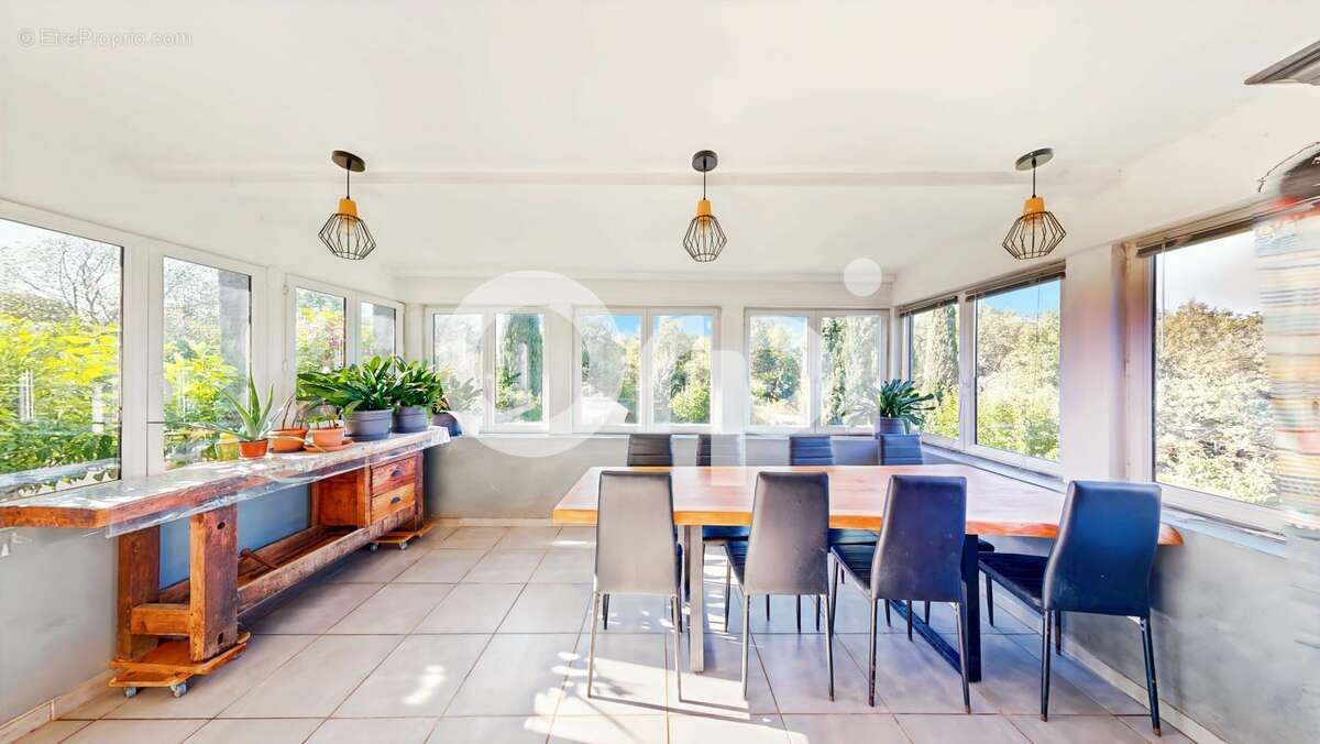 Maison à SAINT-ALBAN-AURIOLLES