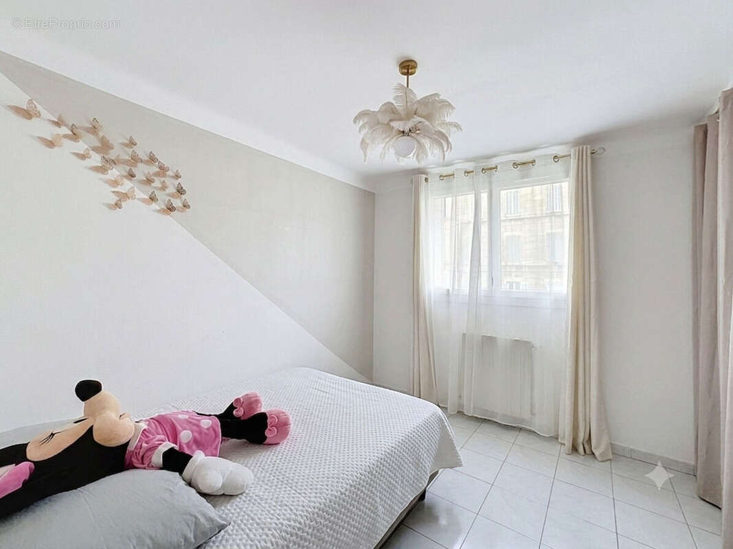 Appartement à MARSEILLE-3E