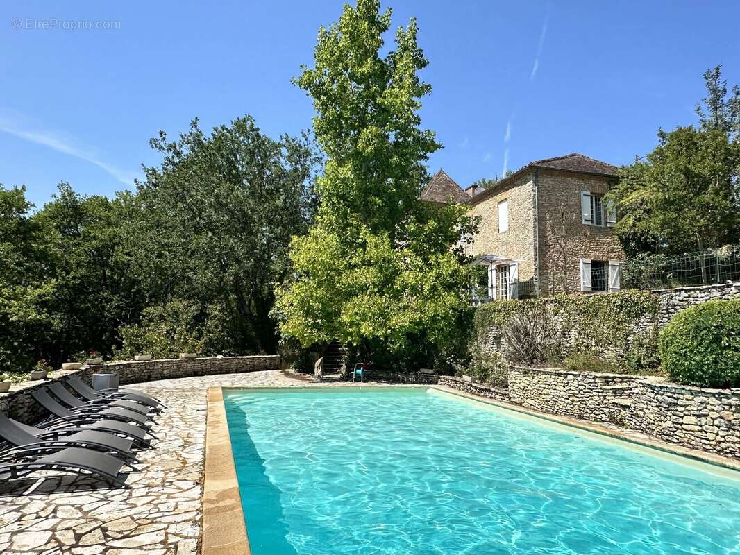 Propriété de caractère avec gîte indépendant et piscine à proximité de Saint-Cyprien - photo 10