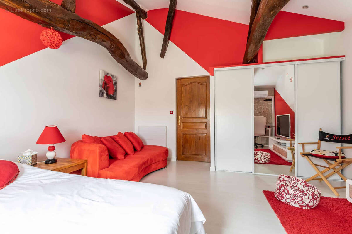 Stone barn conversion - photo 26