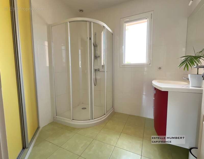 Maison à FONTENAY-LE-COMTE