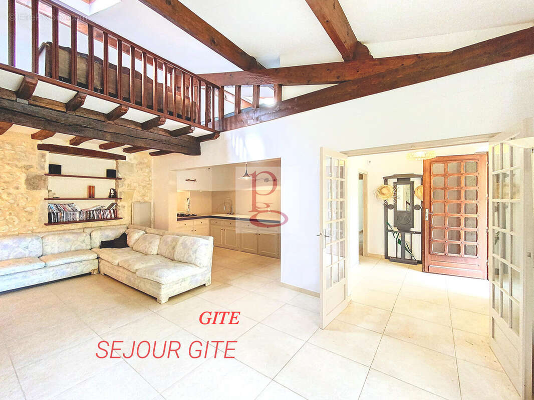 photo279bc5472ec85ee2e112a8a4b735d65b - Maison à CASTERA-VERDUZAN