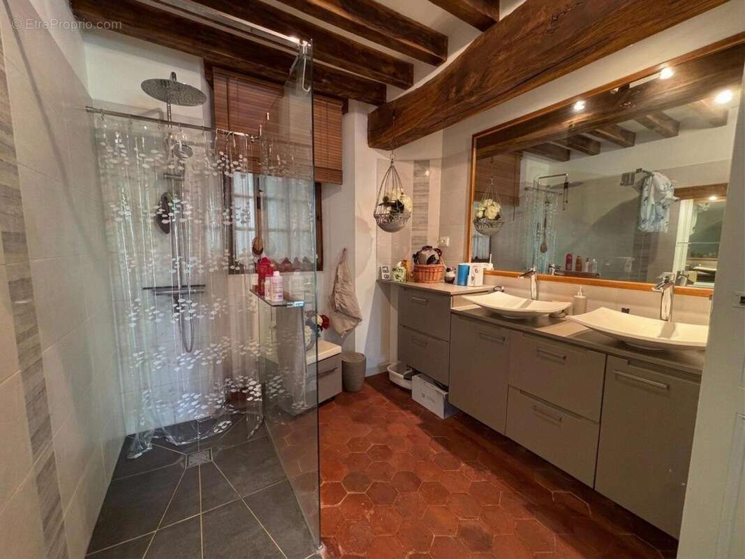 Maison 205 m² à La Ferte-Loupiere  - photo 9