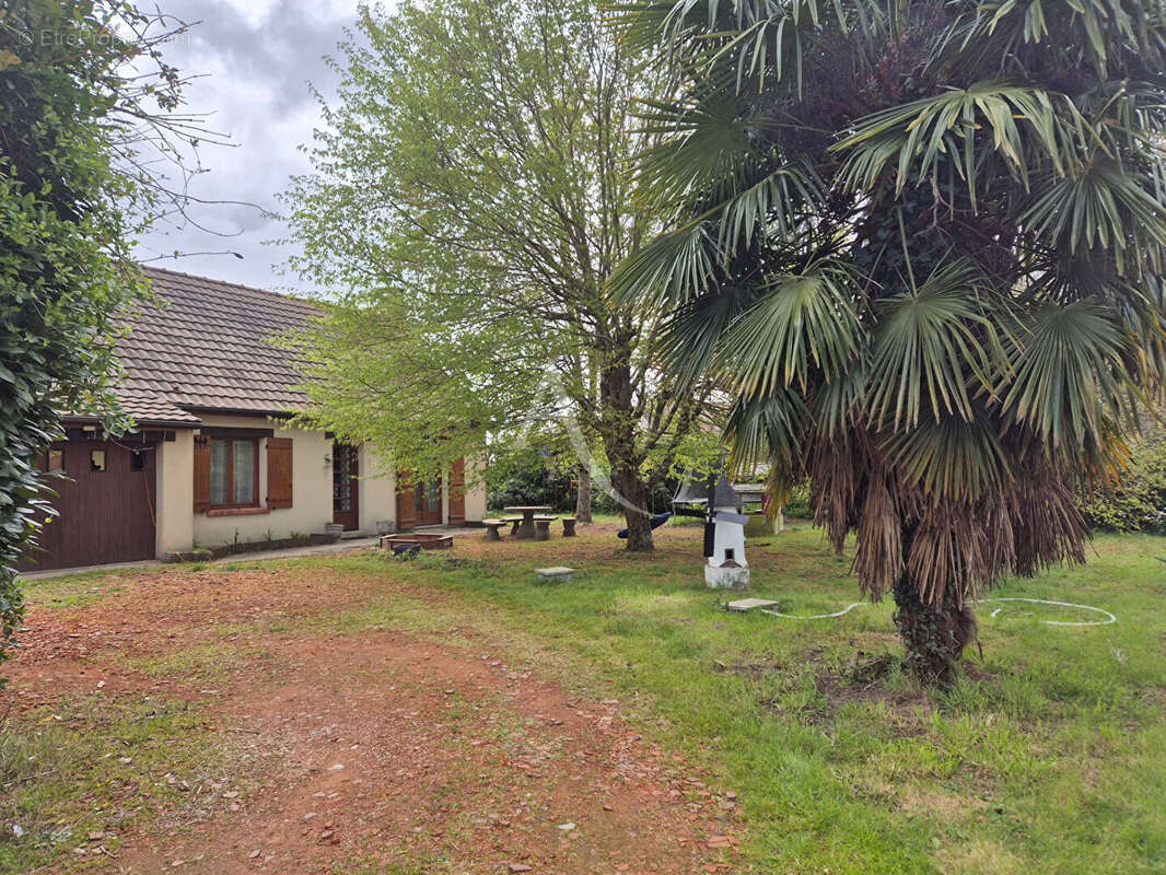 Maison à CHATEAUNEUF-SUR-LOIRE