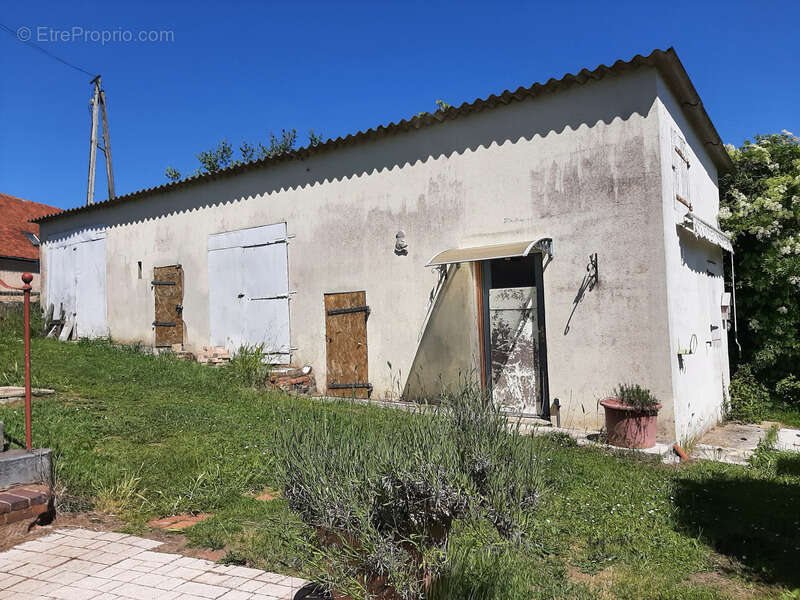 Maison à GUEUGNON