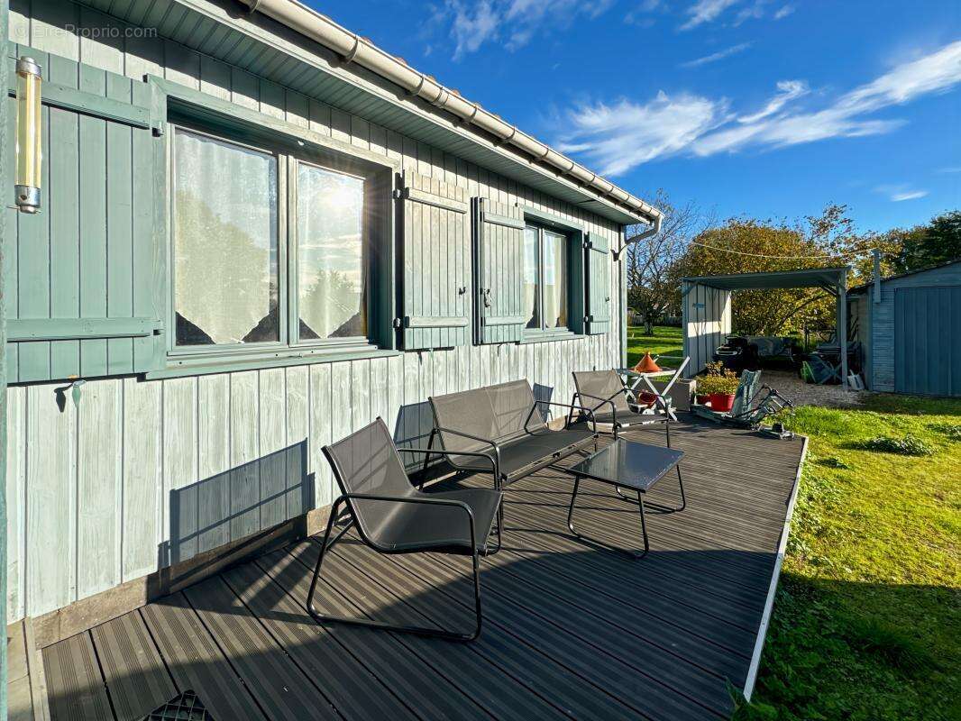 Maison à SAINT-ASTIER