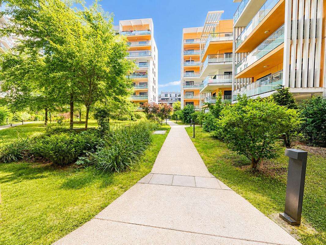 Appartement à GENNEVILLIERS