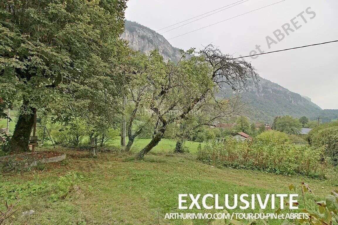 Maison à BELMONT-TRAMONET