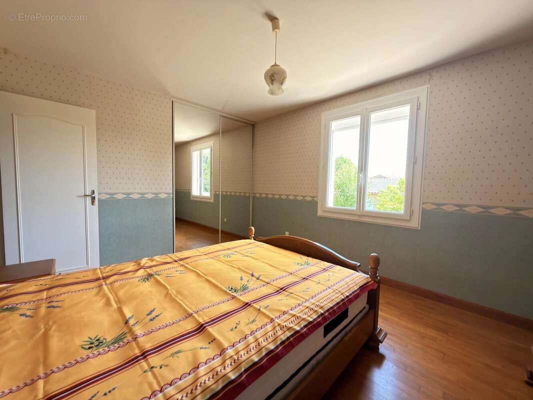 Maison à VILLEFAGNAN