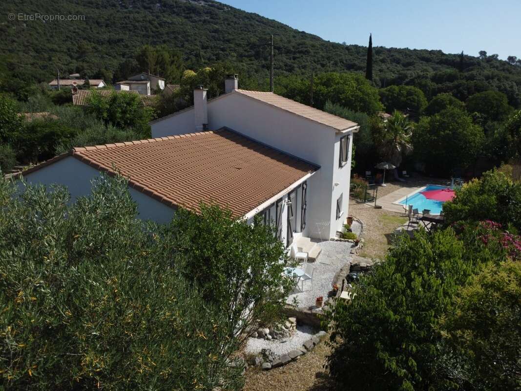 Maison à SAINT-HIPPOLYTE-DU-FORT