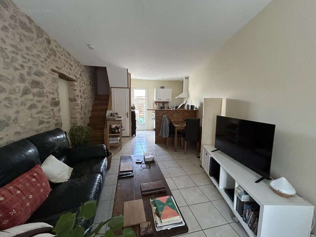 Maison hypercentre Bressuire - photo 2