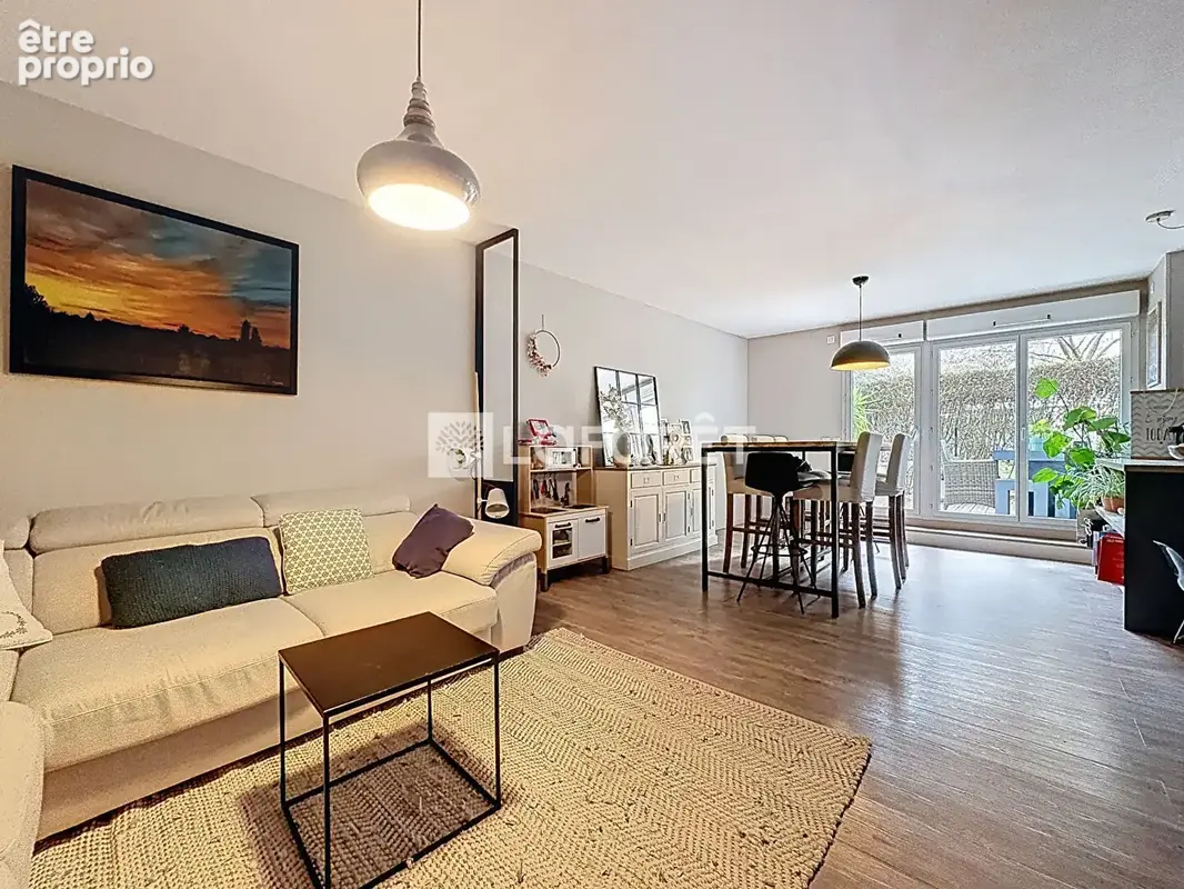 Appartement Suresnes 3 pièce(s) 75 m2 - photo 5