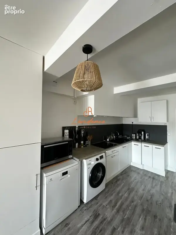 Montélimar centre   t3 71 m2   charme de l’ancien   99 000 € - photo 3