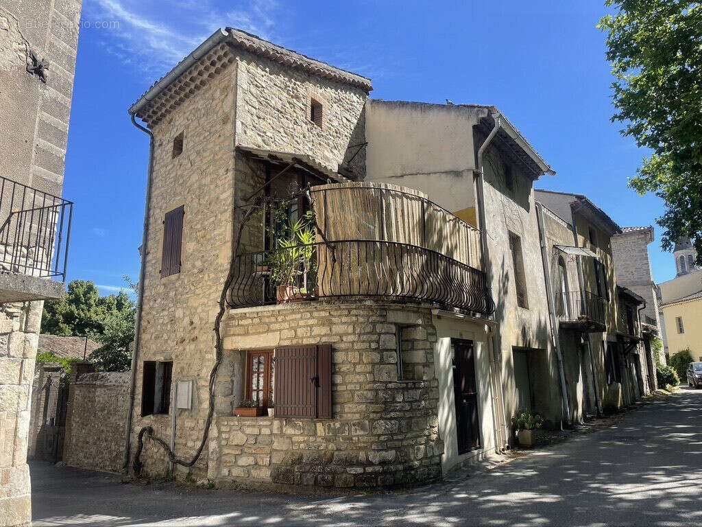 Maison à RIVIERES