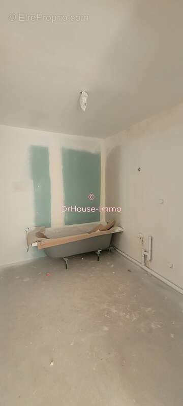 Appartement à SAINT-PRYVE-SAINT-MESMIN