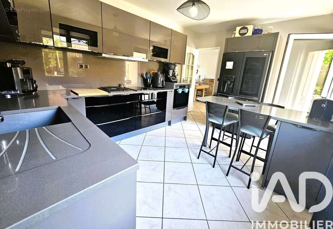 Photo 5 - Maison à LEUVILLE-SUR-ORGE