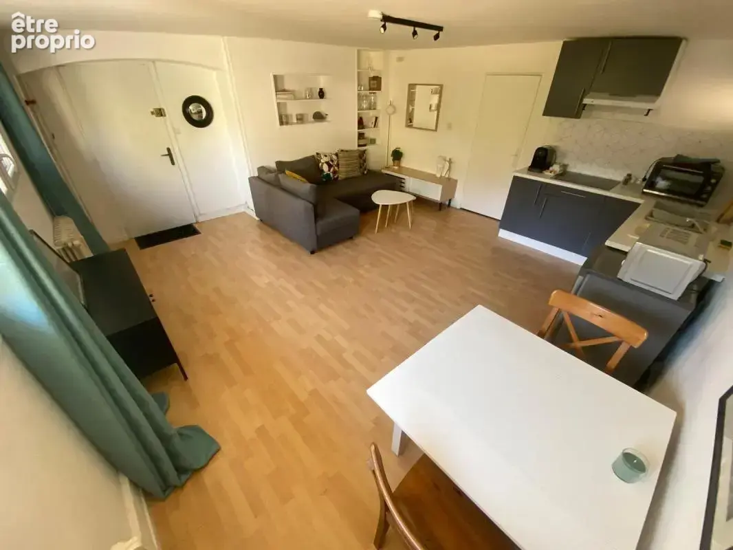 Rouen – Appartement 43m² rez-de-jardin  Meublé  LCD  Parking  126 000€ - photo 11
