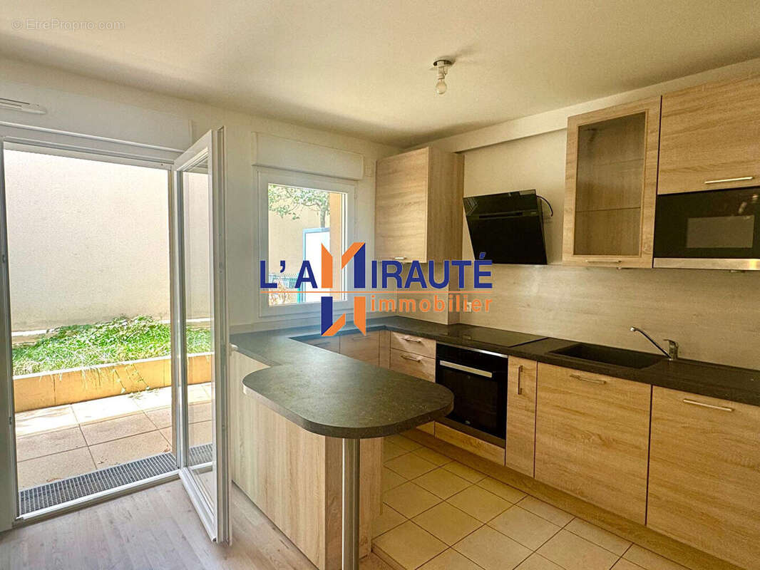 Appartement Le Mesnil Le Roi 2 pièce(s) 45.79m2 - photo 2