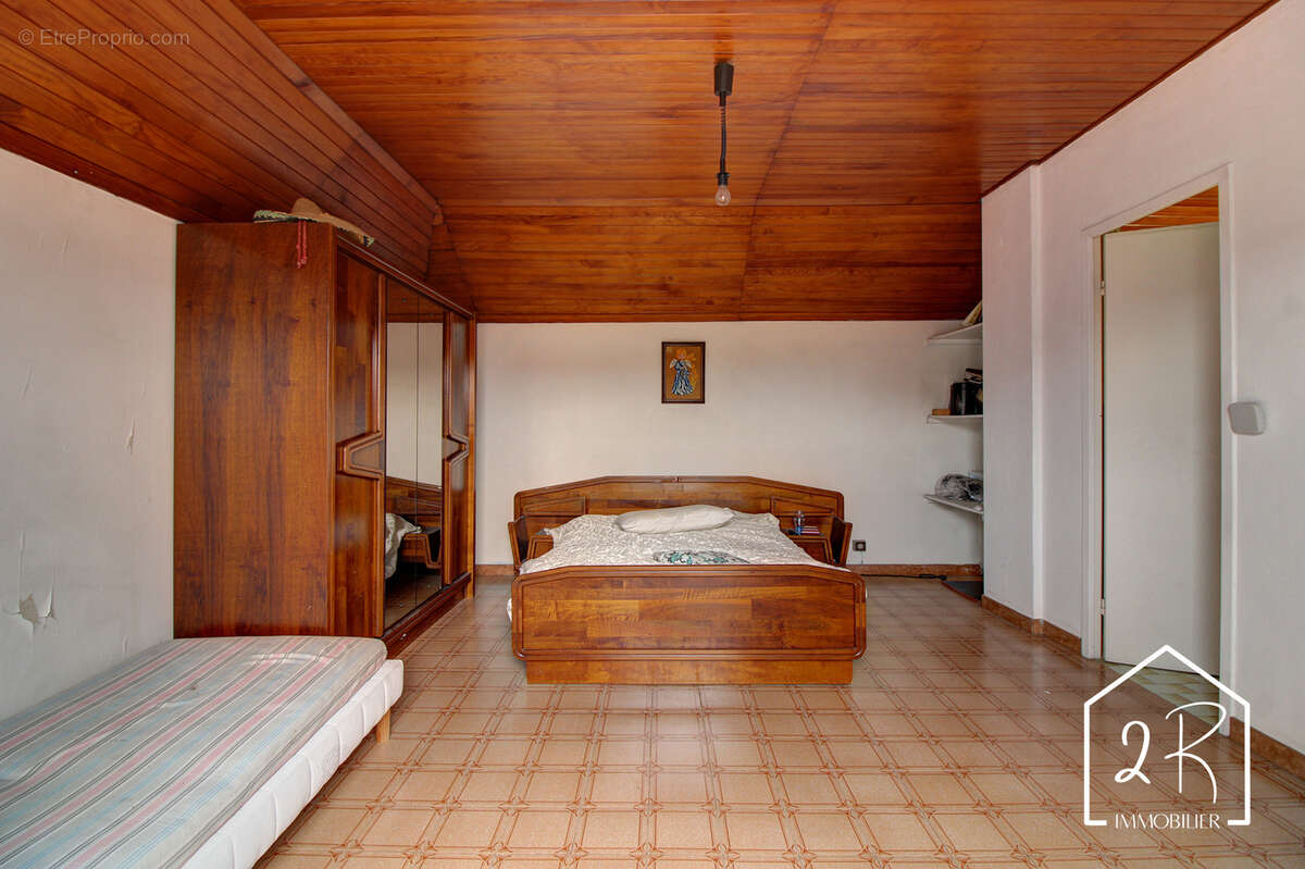 Maison à MIONS