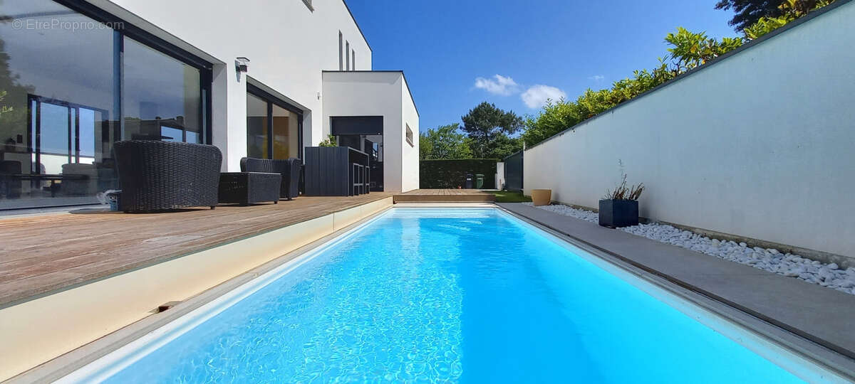 Maison à ARTIGUES-PRES-BORDEAUX