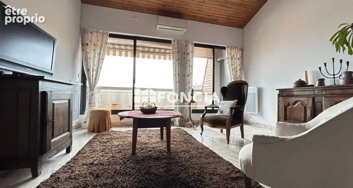 Dernier étage avec terrasses multiples : un appartement d'exception dans une résidence sécurisée - photo 3