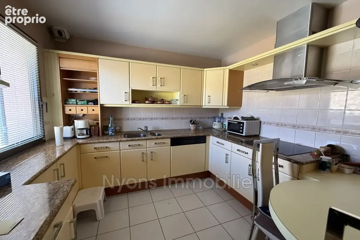 Appartement 4 pièces 94 m² à vendre à Nyons (26110) - photo 6