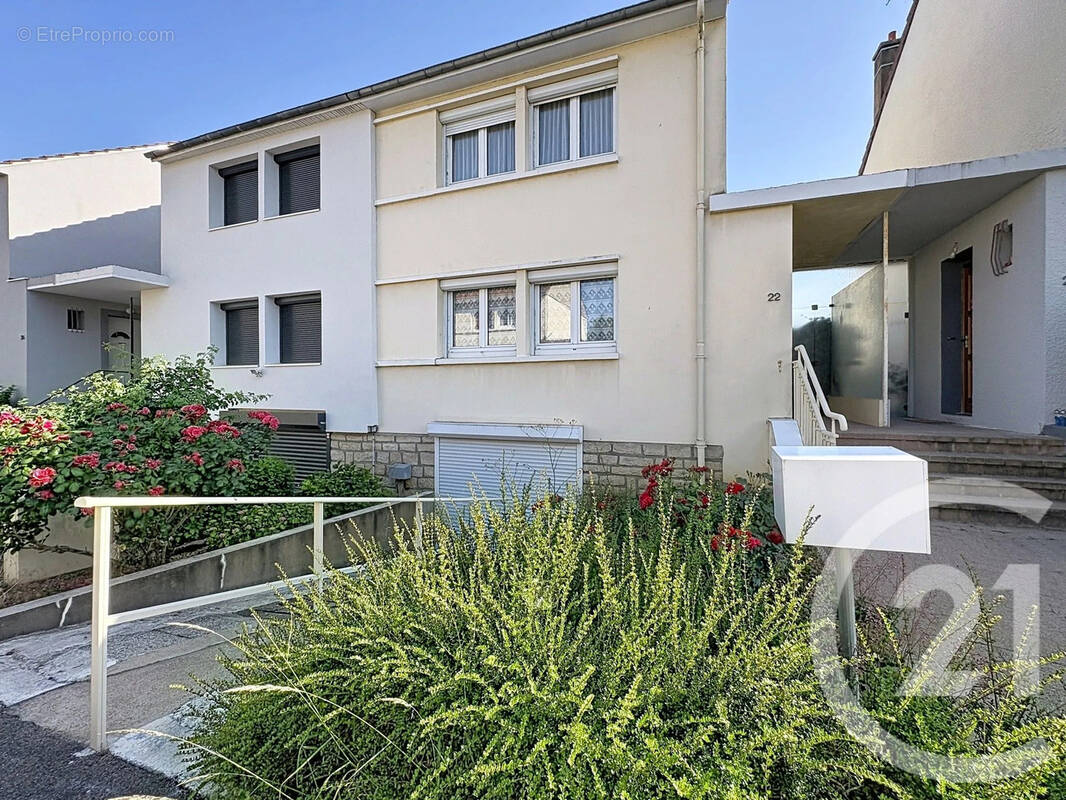 Maison à MARSANNAY-LA-COTE