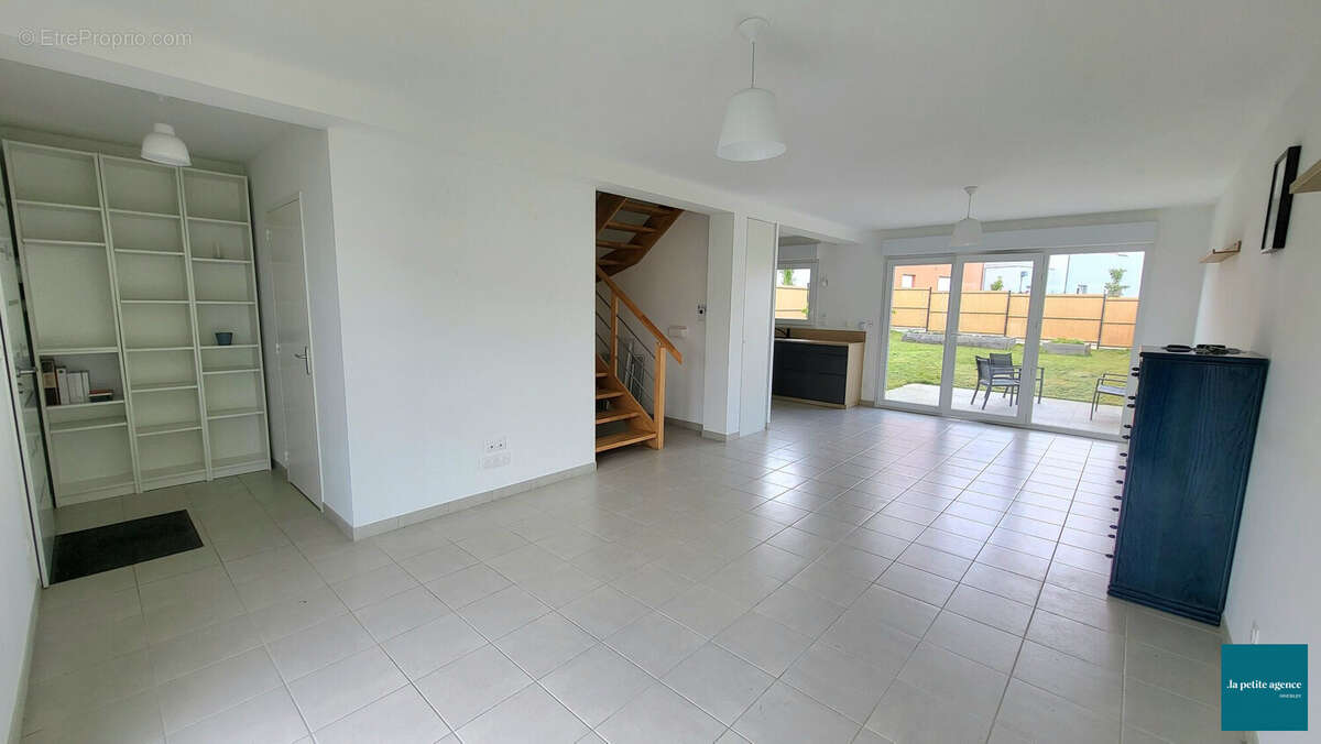 Maison à MERVILLE-FRANCEVILLE-PLAGE