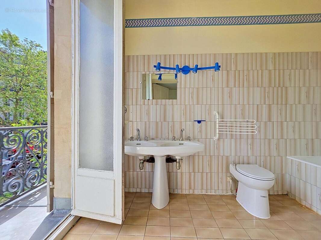 Photo 9 - Appartement à PARIS-10E