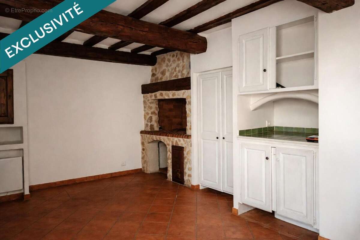 Photo 4 - Appartement à BAGNOLS-EN-FORET