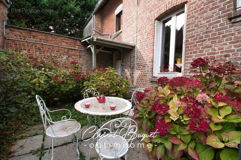 Maison à LE NOUVION-EN-THIERACHE