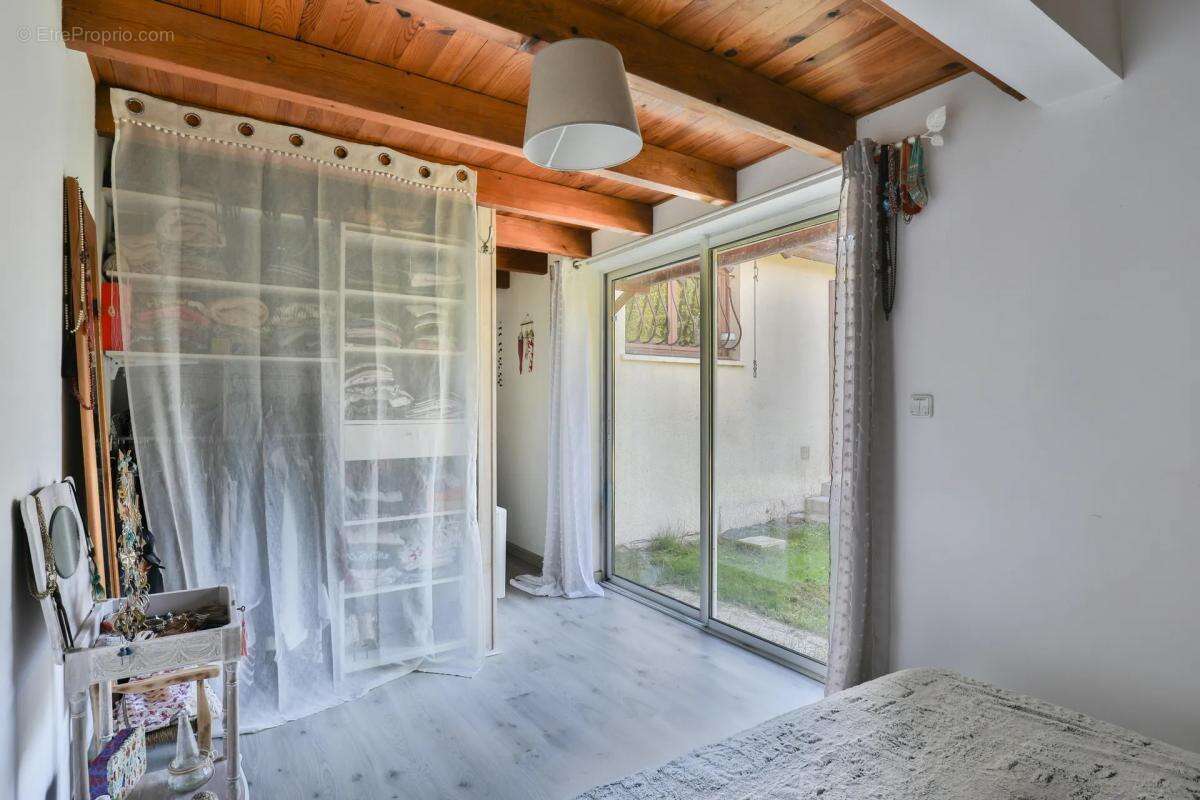 Maison à GUJAN-MESTRAS