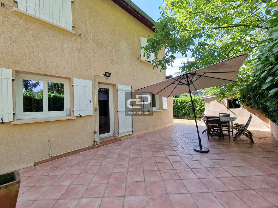 Villa Saint-Romain-au-Mont-d'Or - photo 19