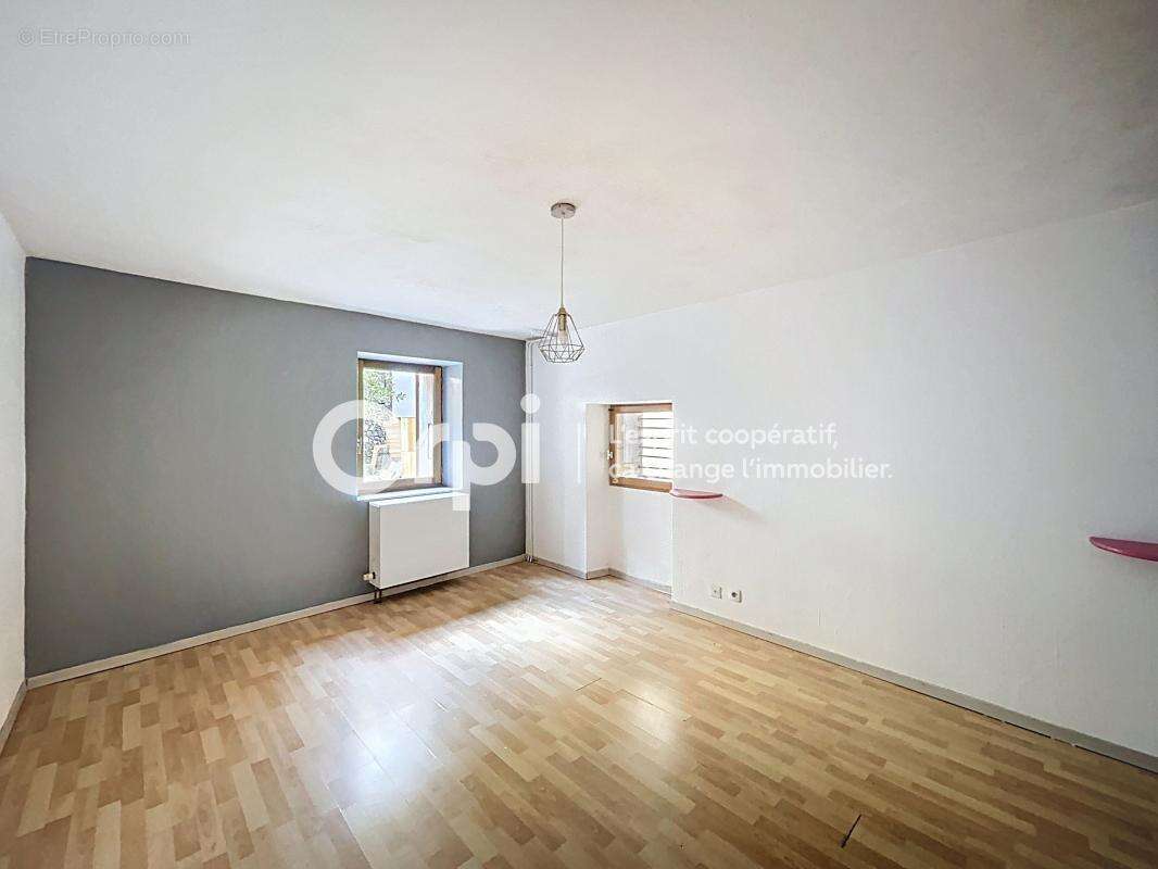 Maison à LA LECHERE