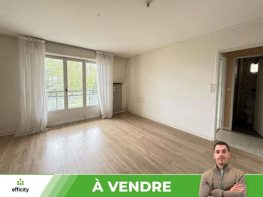 Appartement à CHATELLERAULT