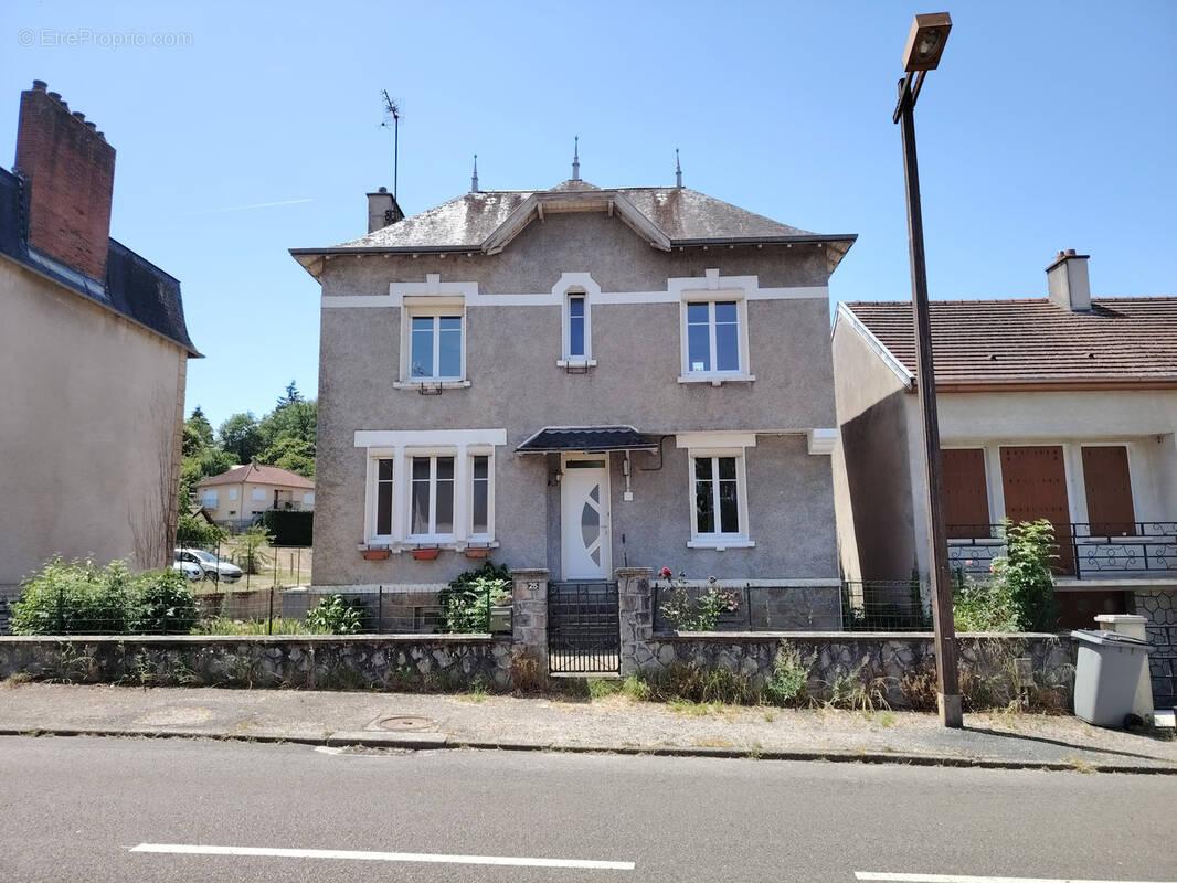 Maison à NEXON