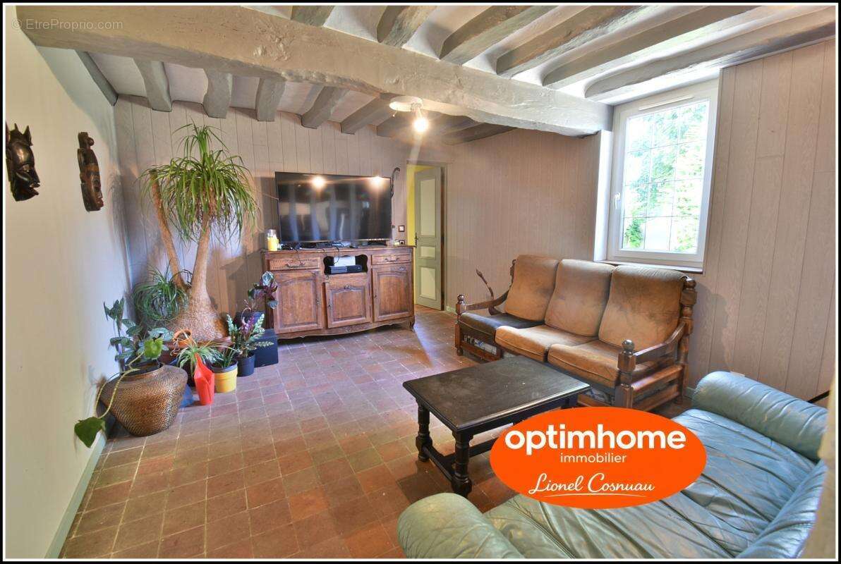 À 4 min de Saint-André-de-l'Eure – Authentique maison normande de 1743 – 213 m² - photo 4