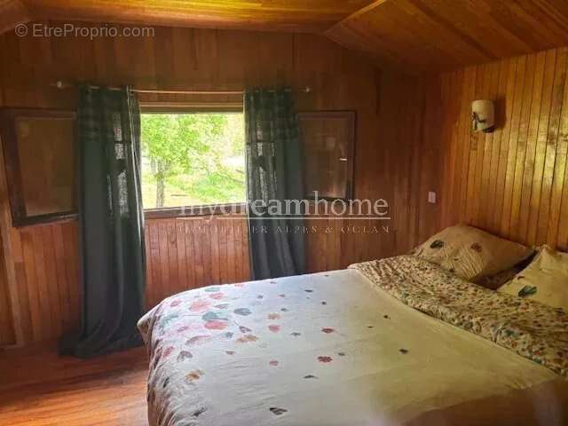 Maison à SAINT-NICOLAS-LA-CHAPELLE