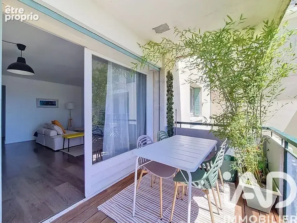 Photo 1 - Appartement à NIMES