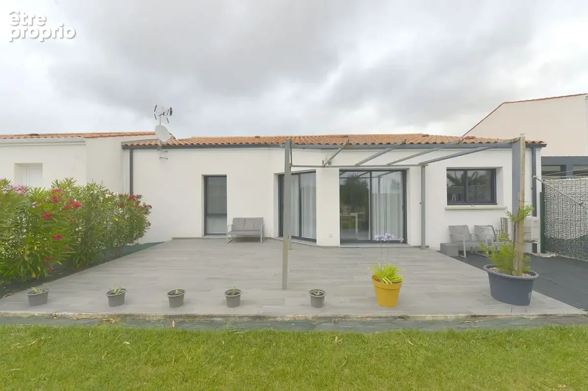 Maison 5 pièces 107 m² à vendre à Semussac (17120) - photo 6