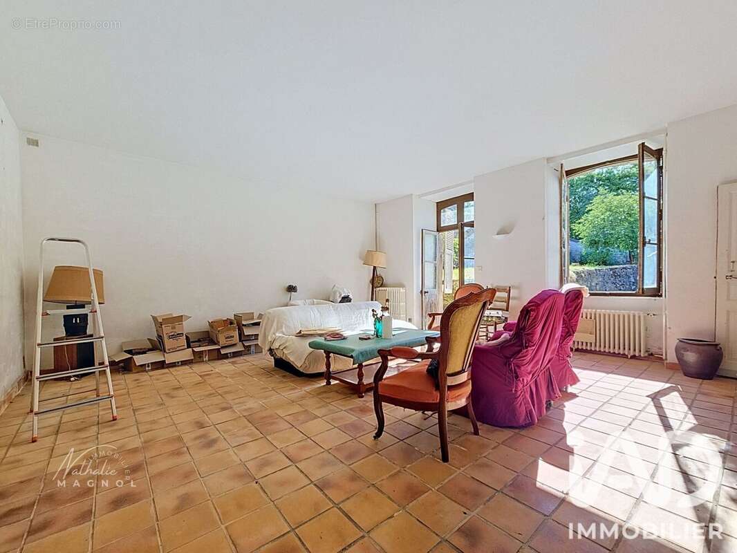 Photo 2 - Maison à FERRIERES-SUR-SICHON