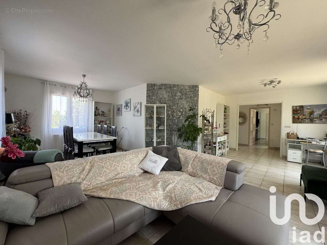 Photo 8 - Maison à MIREBEAU